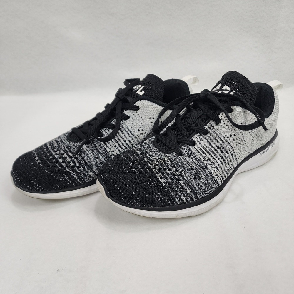 APL Athletic Propulsion Labs Techloom Pro Women US 8.5 White Black Running Shoes